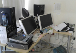 قوات الاحتلال تداهم مكاتب اعلامية بالقدس من بينها قناة روسيا