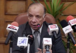 محافظ القاهرة يوجه حل مشاكل مرافق المدارس وتوفيرالكتب بموعدها