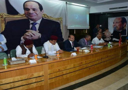 محافظ مطروح يكرم أوائل الثانوية العامة والدبلومات الفنية