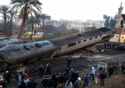 إستمرار الجهود لإزالة آثار اصطدام قطاري الاسكندرية