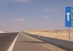 اعادة حركة المرور بطريق القاهرة السويس بعد توقفها ساعة