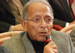 عزاء الدكتور رفعت السعيد في مسجد عمر مكرم اليوم