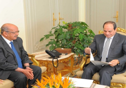 الرئيس يستقبل وزير خارجية الجزائر