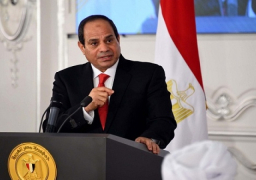 السيسي يشهد اليوم الاحتفال بعيد العلم ويكرم أوائل الجامعات