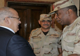 بالصور.. الخشت يستقبل قائد قوات الدفاع الشعبى والعسكرى