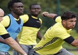 تريزيجيه ينضم لمعسكر المنتخب استعدادا لأوغندا