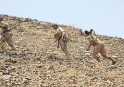 قوات يمنية مدعومة من الإمارات وأمريكا تهاجم القاعدة في شبوة