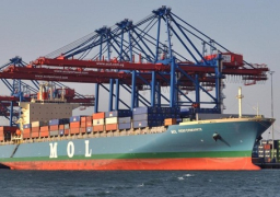 لجان للتفتيش المفاجئ علي السفن والعبارات بميناء سفاجا ونويبع