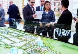 نصر ومميش يختتمان جولتهما الأسيوية بزيارة ميناء سنغافورة