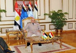 .وزير الدفاع والفريق محمود حجازى يلتقيان رئيس هيئة الأركان الأردنى