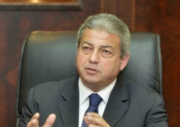 وزير الشباب ينفي السعي للسيطرة على الأندية