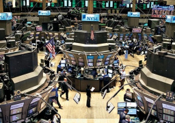 وول ستريت تفتح مرتفعة مع انحسار فرص رفع الفائدة