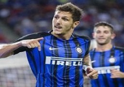 يوفيتيتش يوقع رسمياً لموناكو الفرنسي