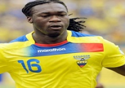 كايسيدو يعتزل دولياً احتجاجاً على إقالة مدرب المنتخب