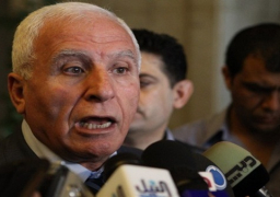 الأحمد يرحب بإعلان “حماس” حل اللجنة الإدارية بقطاع غزة