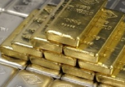 الذهب مستقر قرب أعلى مستوى في أسبوع