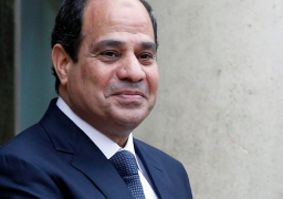 السيسي ينيب صبحي لوضع الزهور على ضريح عبد الناصر