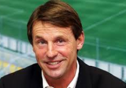 المدير الفني لسموحة متفاءل بتأهل الفراعنة لمونديال روسيا