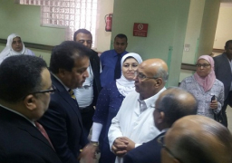 بالصور.. عبد الغفار يتفقد استعدادات المستشفيات الجامعية بالاسكندرية