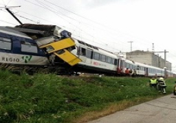 إصابة 30 شخصا إثر تصادم قطارين في سويسرا