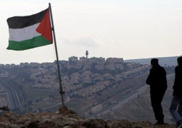 “هآرتس”: خطة إسرائيلية لتهجير الفلسطينيين للدول العربية