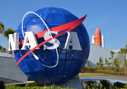 بشرط ألا يكون من المدخنين .. ناسا تبحث عن 4 أشخاص لتجربة محاكاة للحياة على المريخ لمدة عام