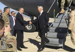 وزير الدفاع الامريكى وأمين عام الناتو يصلان كابول فى زيارة مفاجئة