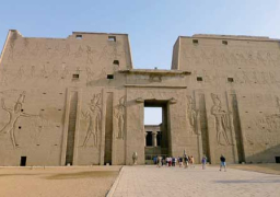 وفد أيرلندي يصور فيلمًا وثائقيًا عن الحضارة المصرية بأسوان