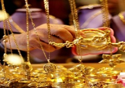 4 جنيهات تراجعا باسعار الذهب