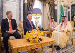 خادم الحرمين يبحث مع تيلرسون التطورات بالمنطقة