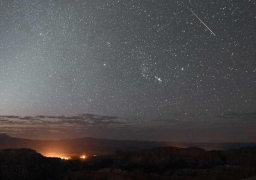 نيازك وبحيرات ساخنة تفسر “أصل الحياة” على الأرض