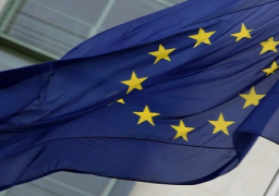 الاتحاد الأوروبى يبحث عن تسوية مع ترامب حول التجارة
