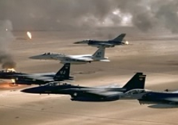 التحالف العربي يقصف مواقع للمتمردين الحوثيين على الحدود مع السعودية