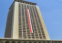 الخارجية تهيب بالمواطنين الإلتزام بقواعد منح التأشيرات للإمارات