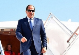 الرئيس السيسي يعود إلى أرض الوطن بعد زيارة لفرنسا