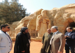بالصور.. مدير أمن المنيا يتفقد الكمائن الحدودية