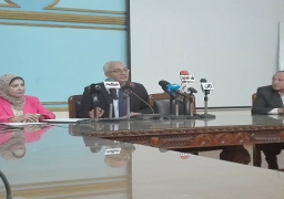 بالصور..”التعليم” تعقد مؤتمرا صحفيا لتوضيح تعديل قرار التقويم التربوي