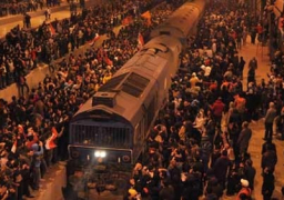 قطاران إضافيان لنقل مشجعي الأهلي لبرج العرب