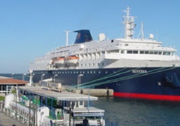 موانيء بورسعيد تشهد تداول 19 سفينة حاويات وبضائع عامة