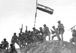 وزيرا القوى العاملة والتعليم العالى يهنئان المصريين بذكرى أكتوبر