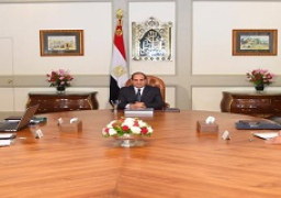 السيسي يتابع عمل وزارة الزراعة مع الدكتور عبد المنعم البنا