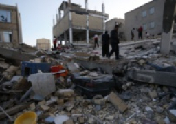 .ارتفاع حصيلة ضحايا زلزال إيران إلى 328 قتيلا