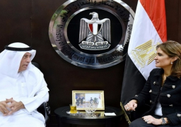 سحر نصر تبحث مع مستثمر إماراتي زيادة استثماراته بمجال التعدين بمصر