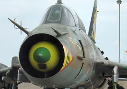 قتلى ومصابون فى سقوط طائرة سوخوى 22 تابعة للحرس الثورى جنوب إيران