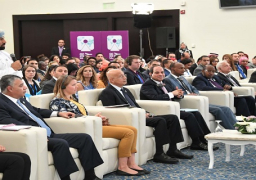 الرئيس في حلقة نقاش بعنوان دور المرأة في صناعة القرار