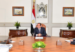 الرئيس السيسي يوجه بمواصلة الحكومة تقديم الدعم لأسر ضحايا الحادث الإرهابي بمسجد الروضة