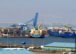 الموانئ الكويتية : استئناف حركة الملاحة بميناء “الشويخ” بعد تحسن الطقس