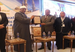 بالصور.. وكيل الأزهر يؤكد دعمه للكليات العلمية