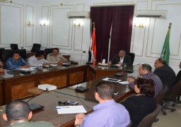 تجهيز 3 مواقع لمواقف الأجرة بالمنيا
