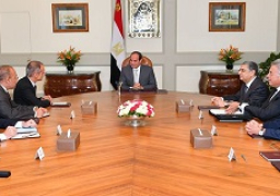 استقبل الرئيس عبد الفتاح السيسي اليوم السيد جون باسكال رئيس مجلس إدارة شركة “شنايدر إليكتريك” العالمية